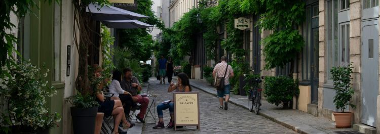 Indulge in the Ultimate Luxury Paris History Tour