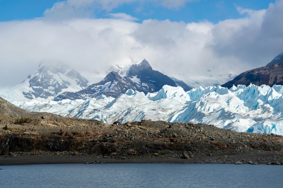 Falklands - Luxury Antarctica cruise
