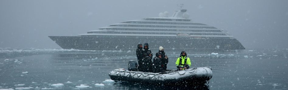 The Ultimate Guide to Luxury Antarctica Cruises for Empty Nesters