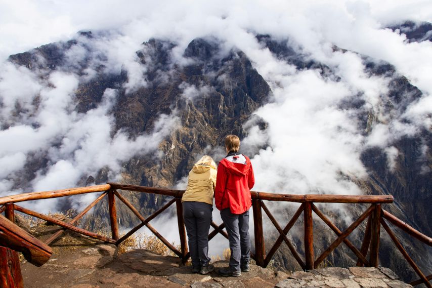 Couple overlooking the Sacred Valley during a luxury Peru trip