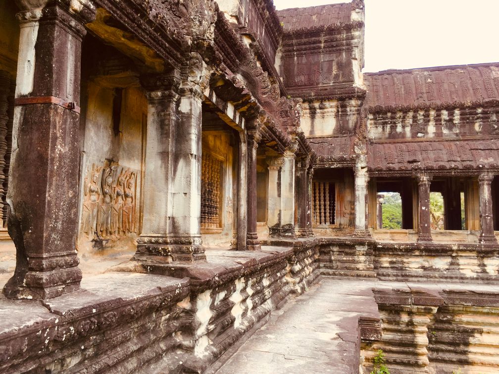 Luxury Angkor Wat itinerary map from Siem Reap to nearby temples