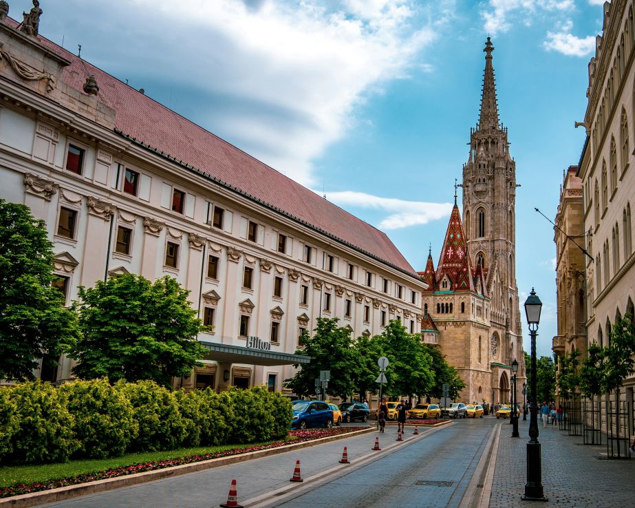 Neighborhoods That Shape Your Entire Budapest Experience