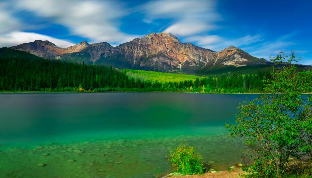 lake louise pyramid lake jasper comparison