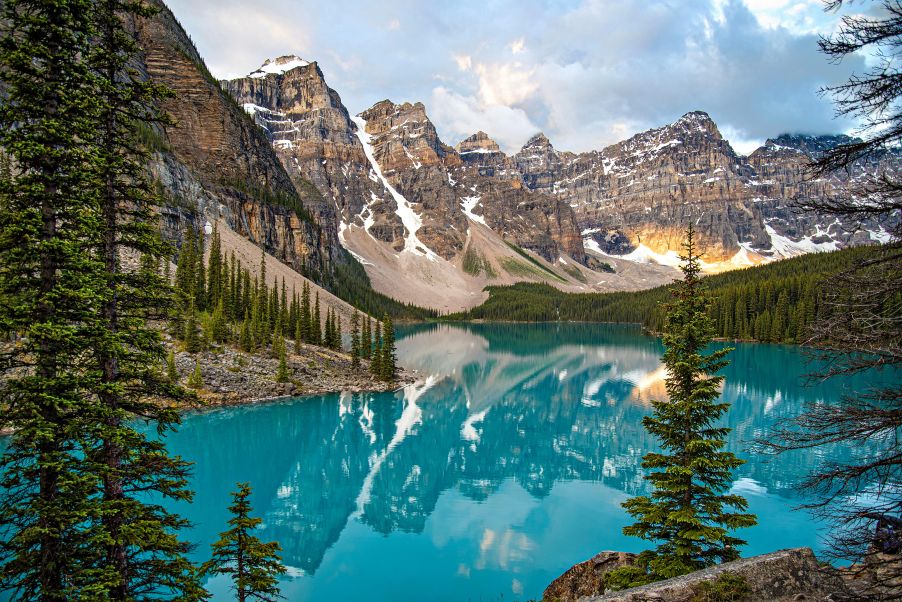 banff lake louise shuttle mountain lake