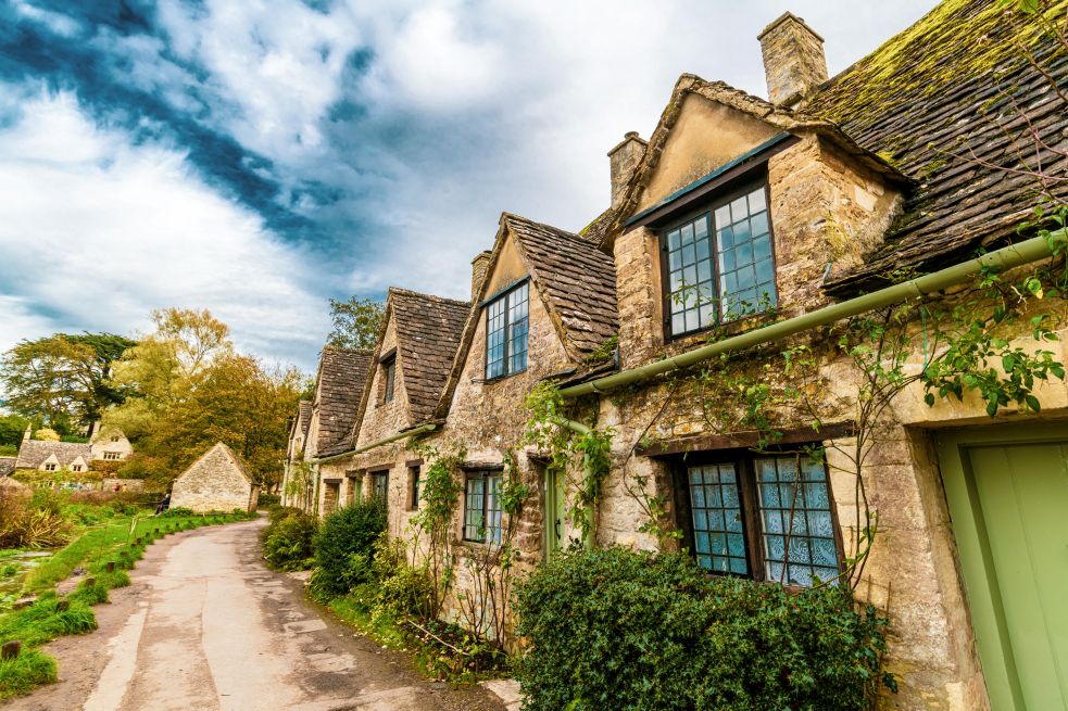 Common Mistakes Couples Make When Planning a Food-Focused Cotswolds Trip