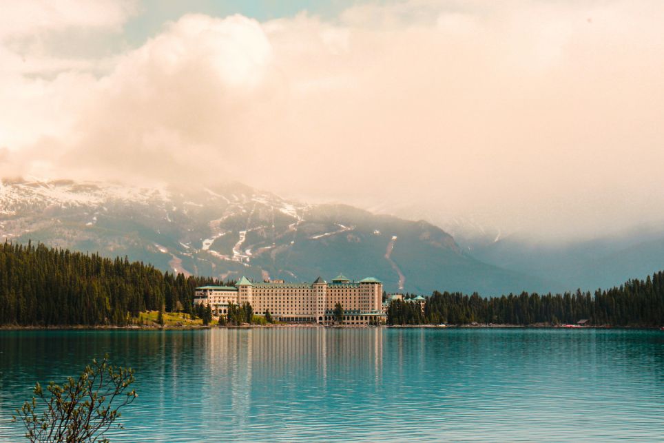Lake Louise hotel
