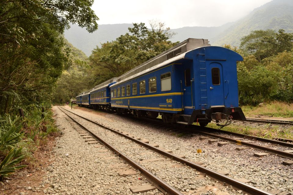 Machu Picchu panoramic train