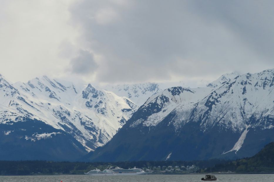 Budgeting for a Multi-Generational Alaska Cruise