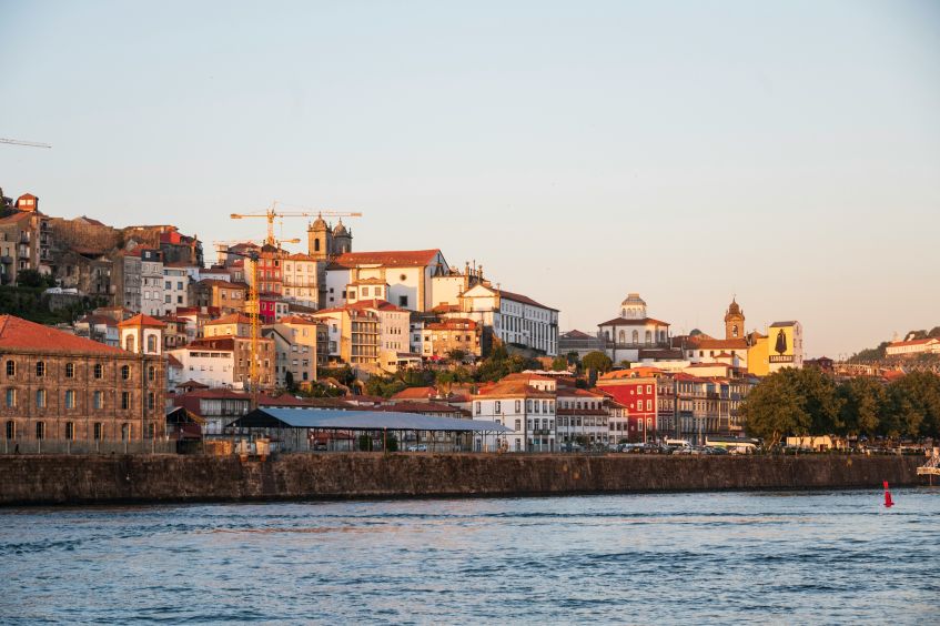 Choose the Right Porto Neighborhood and Plan for the Hills