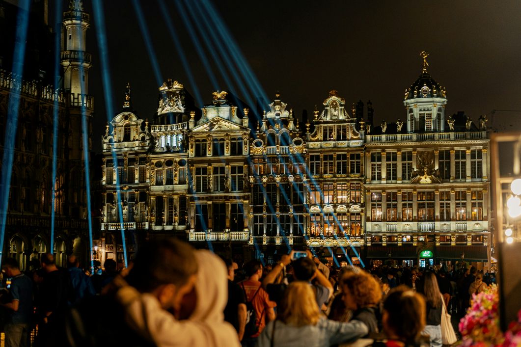 European Christmas Markets Beyond the Danube: Where to Go and How to Choose